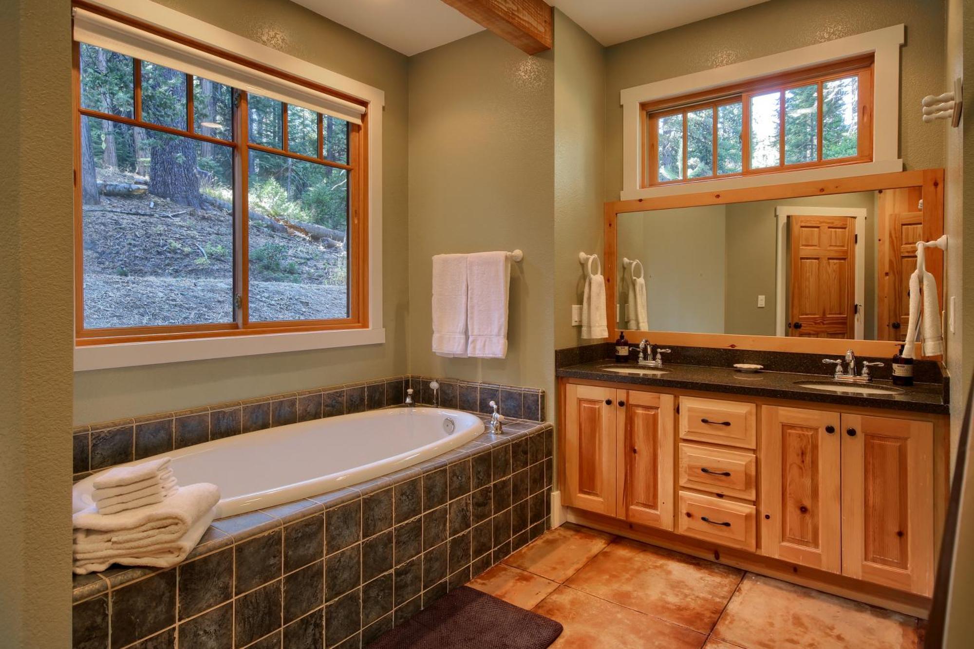 Aspen House In Fish Camp- 2 Miles From Yosemite's South Entrance